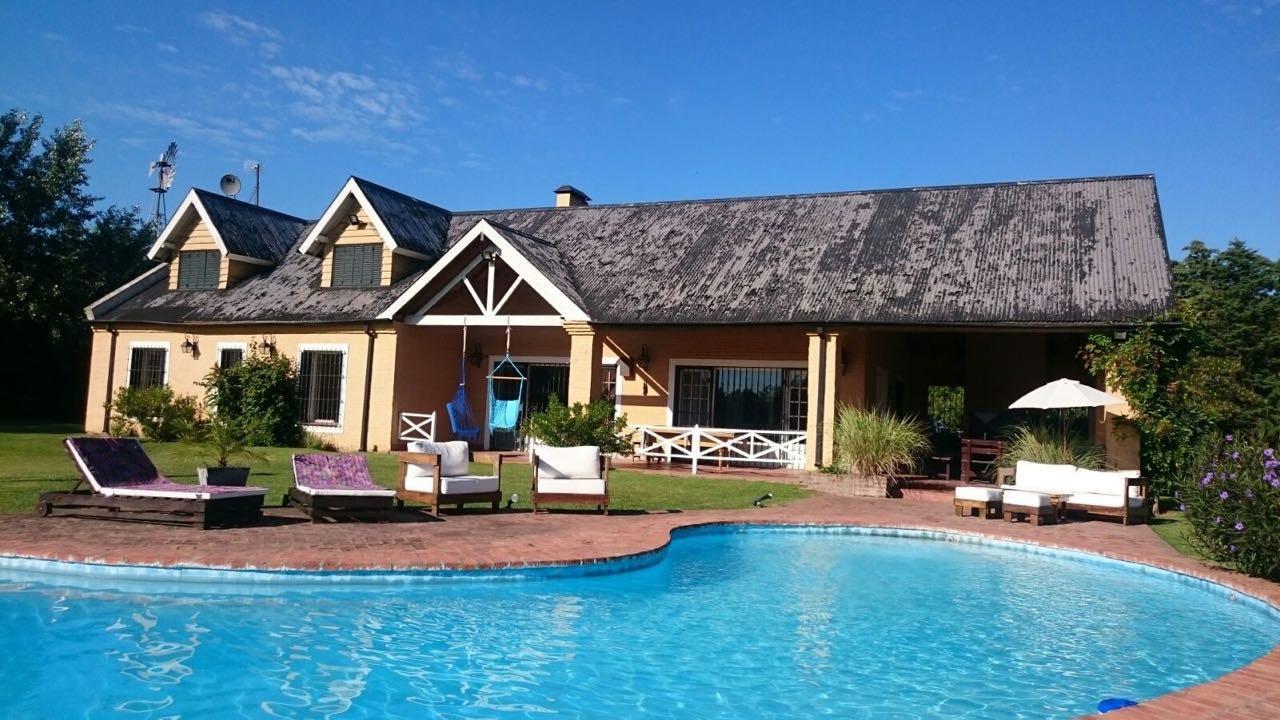 The Polo House Bed and Breakfast Pilar  Exterior foto